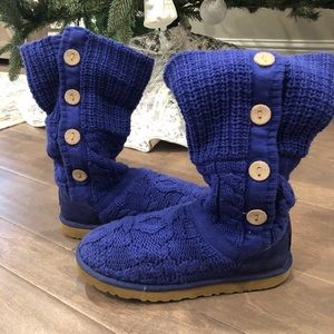❤️NEW LOW PRICE❤️ UGG Sweater Boots